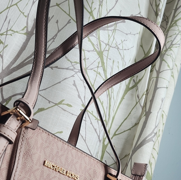 MK gilly tote - Picture 2 of 14